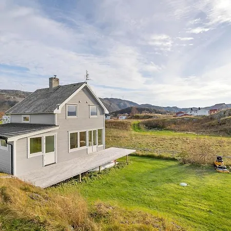 Willa Arctic Retreat Brensholmen